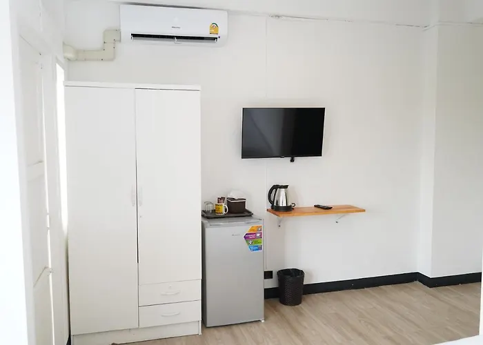 Hotel Roomquest It Square Don Mueang Airport Bangkok