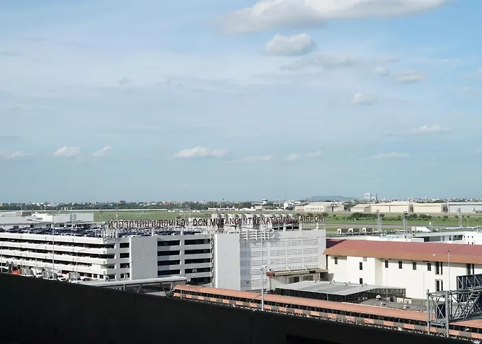 Hotel Roomquest It Square Don Mueang Airport