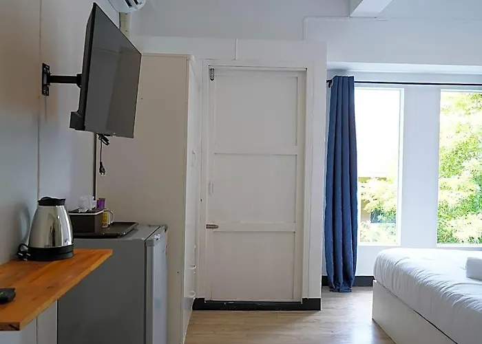 Hotel Roomquest It Square Don Mueang Airport 3*